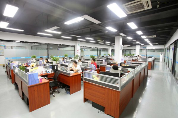 诸侯快讯办公室