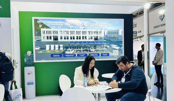 开拓欧洲市场新篇章！诸侯快讯携光储充一体化整体解决方案闪耀慕尼黑(图3)